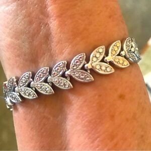 Sterling Silver Leaf Design Bracelet